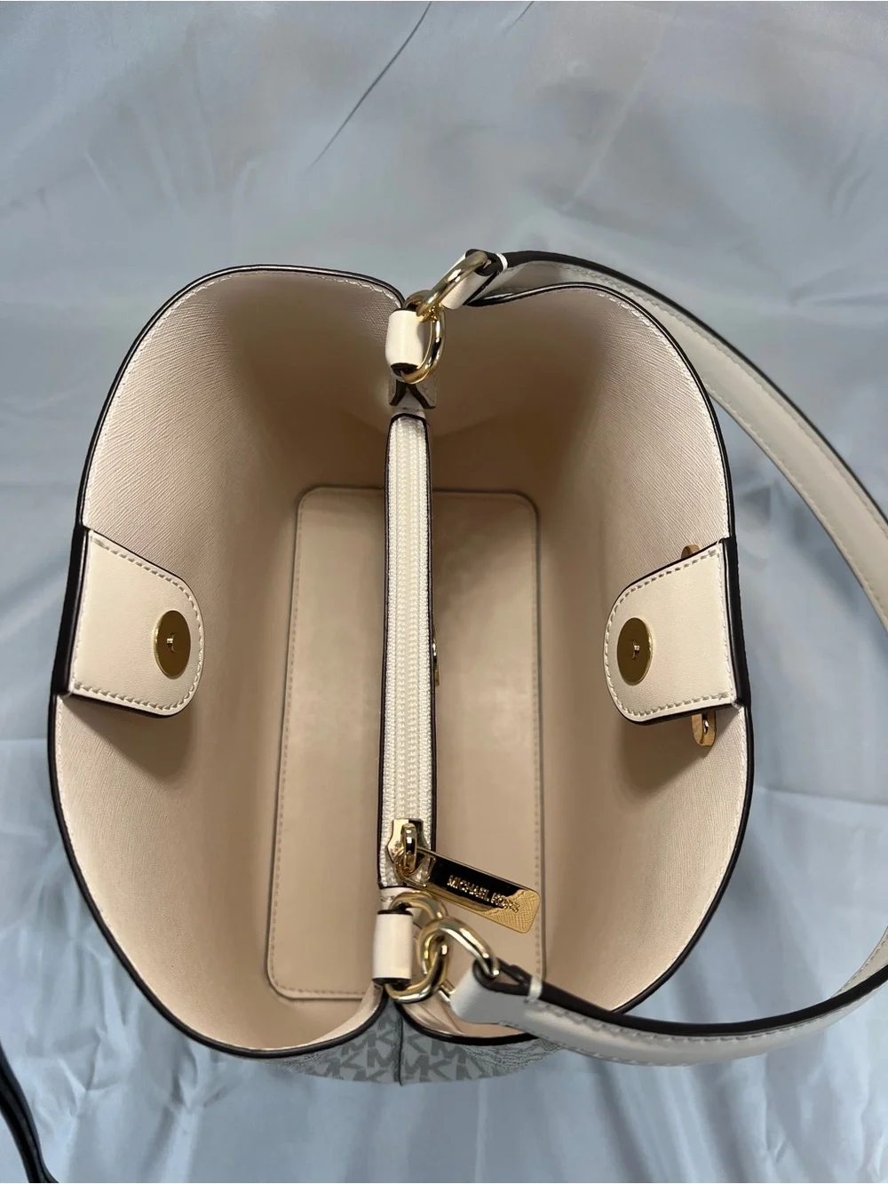 Michael Kors excellent used